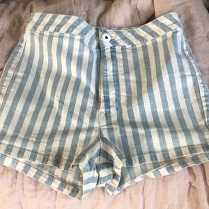 BULLHEAD DENIM CO. rare blue and white shorts!